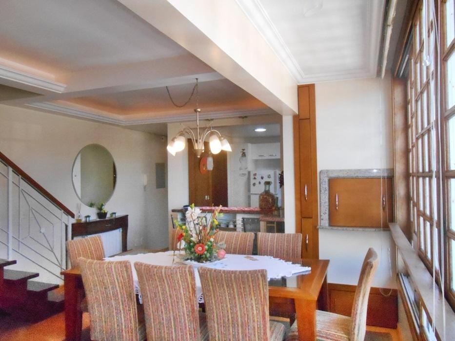 Apartamento Solar Do Centro - Luxo กรามาโด ภายนอก รูปภาพ