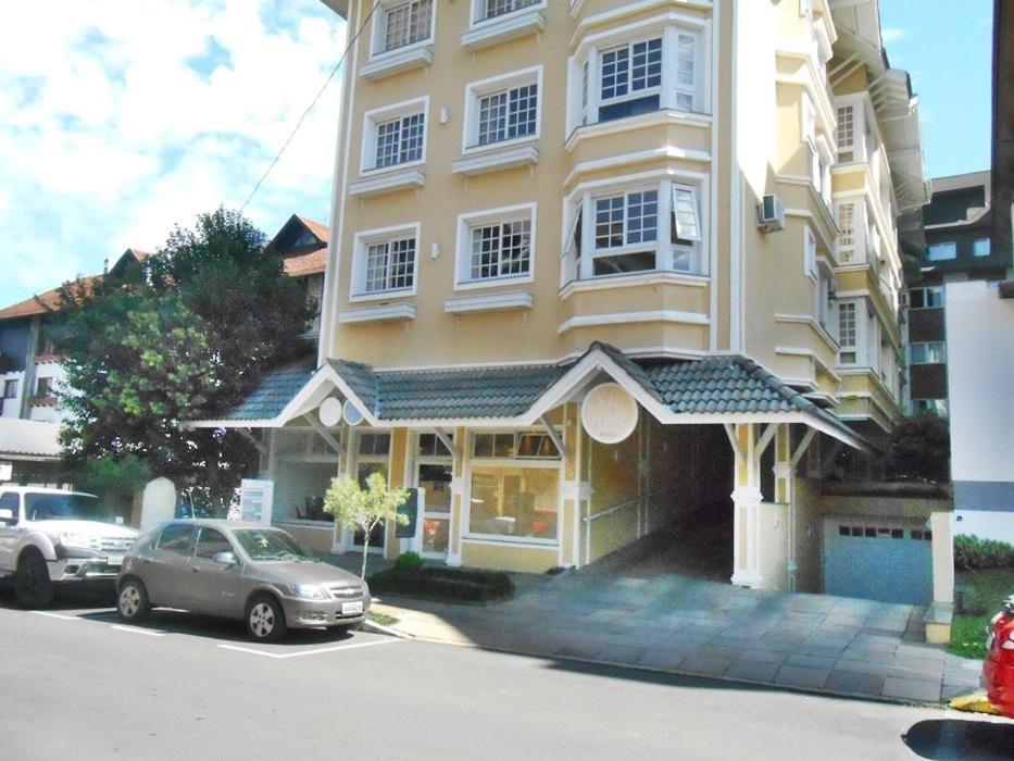 Apartamento Solar Do Centro - Luxo กรามาโด ภายนอก รูปภาพ